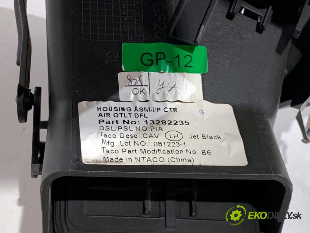 OPEL INSIGNIA A liftback 2009 103 kW 1.8 (68) 1796 Mriežky kúrenia predný 13274792