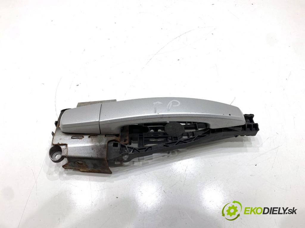 OPEL INSIGNIA A liftback 2009 103 kW 1.8 (68) 1796 Kľučka vonkajšia pravy predný 