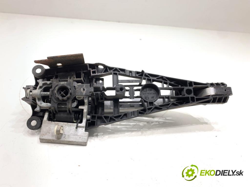 OPEL INSIGNIA A liftback 2009 103 kW 1.8 (68) 1796 Kľučka vonkajšia pravy predný