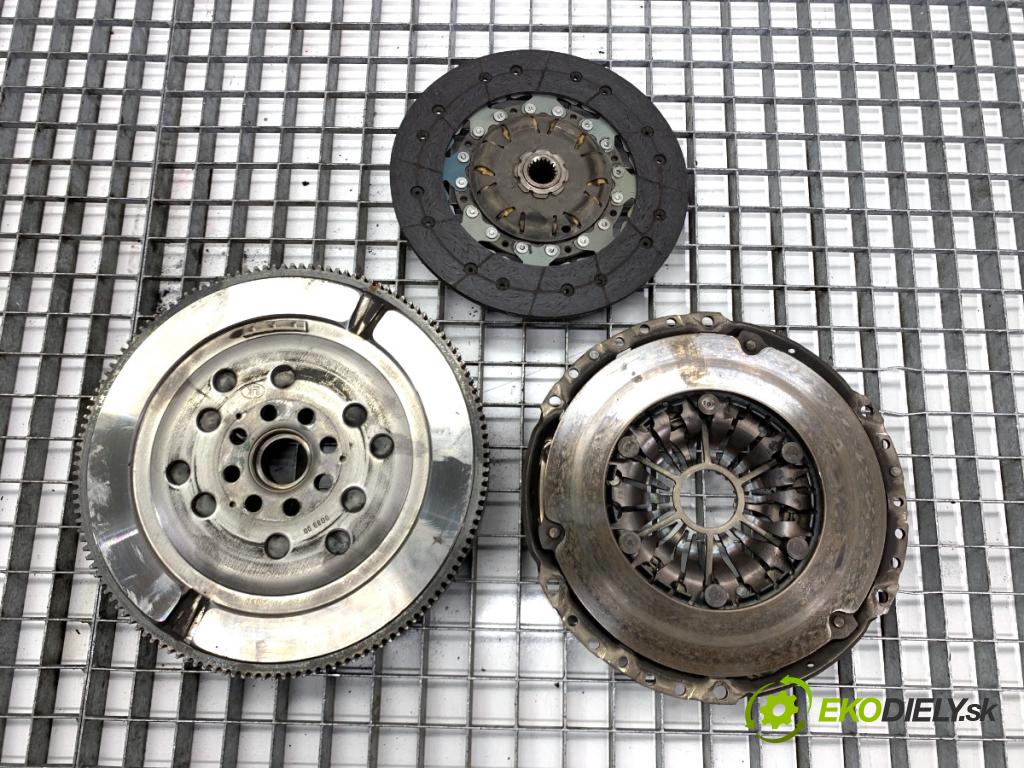 OPEL ASTRA J Kombi 2013 81 kW 1.7 CDTI (35) 1686 spojková sada bez ložiska 9223223 (Spojková sada)