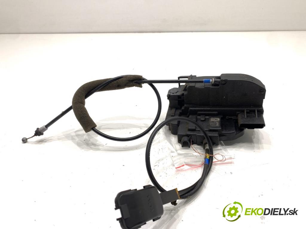 NISSAN NOTE E11 nadwozie wielkoprzestrzenne (MPV) 2007 81 kW 1.6 1598 zámok Dvere ľavy zad