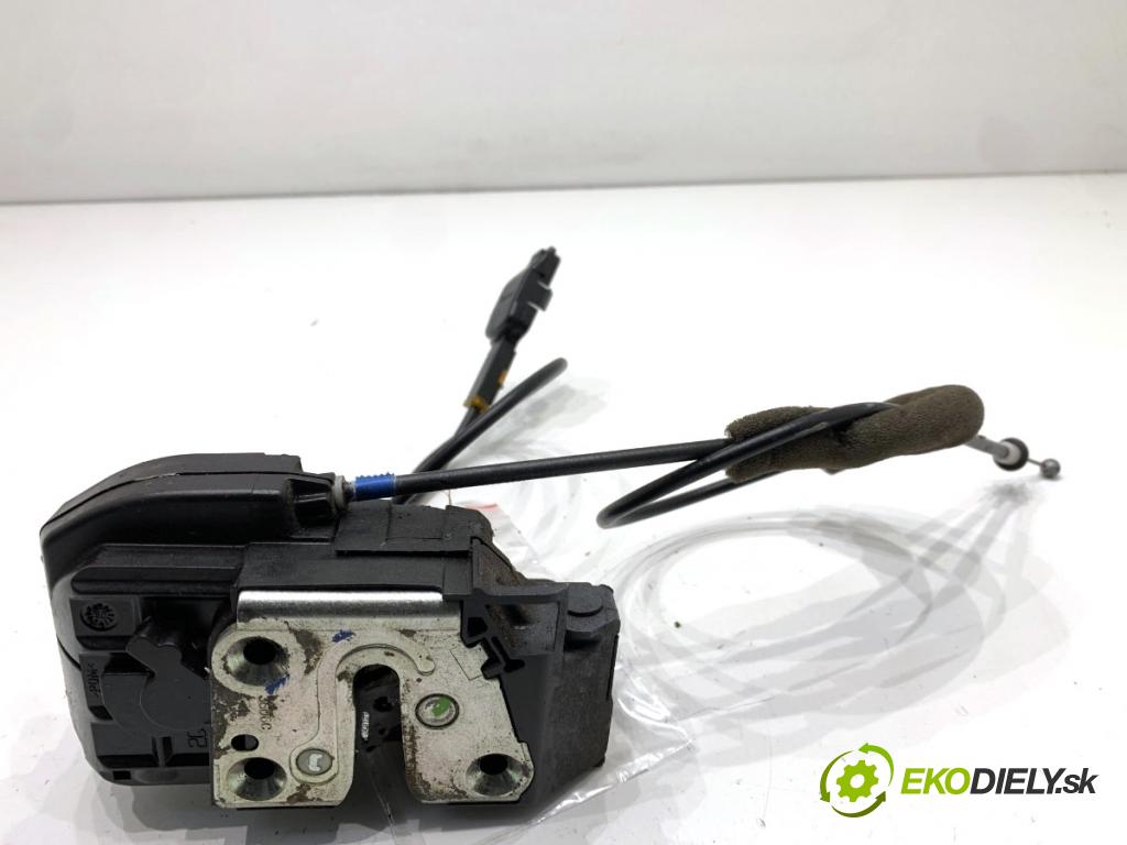 NISSAN NOTE E11 nadwozie wielkoprzestrzenne (MPV) 2007 81 kW 1.6 1598 zámok Dvere ľavy zad