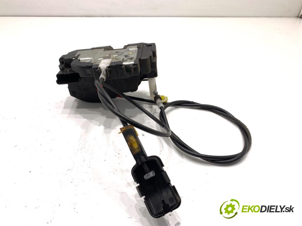 NISSAN NOTE E11 nadwozie wielkoprzestrzenne (MPV) 2007 81 kW 1.6 1598 zámok Dvere ľavy predný