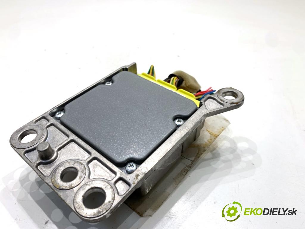 NISSAN NOTE E11 nadwozie wielkoprzestrzenne (MPV) 2007 81 kW 1.6 1598 senzor airbag 988209U30A (Snímač)