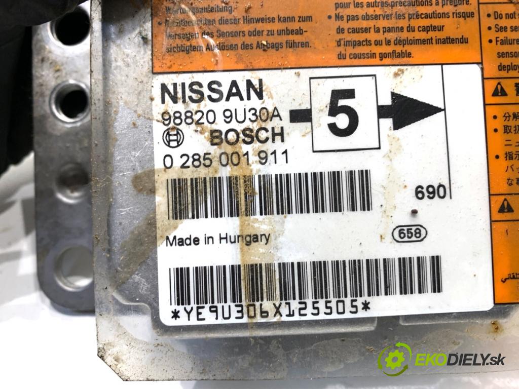 NISSAN NOTE E11 nadwozie wielkoprzestrzenne (MPV) 2007 81 kW 1.6 1598 senzor airbag 988209U30A (Snímač)