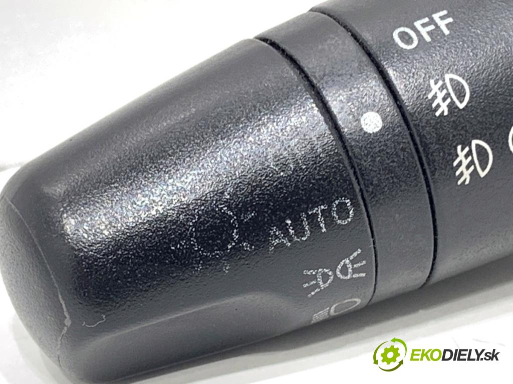 NISSAN NOTE E11 nadwozie wielkoprzestrzenne (MPV) 2007 81 kW 1.6 1598 Prepínač smeroviek  (Prepínacie páčky pod volantom)