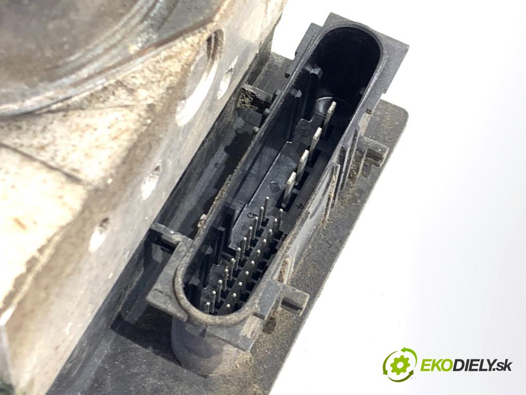 NISSAN NOTE E11 nadwozie wielkoprzestrzenne (MPV) 2007 81 kW 1.6 1598 Pumpa ABS 476609U000 (Pumpa ABS)