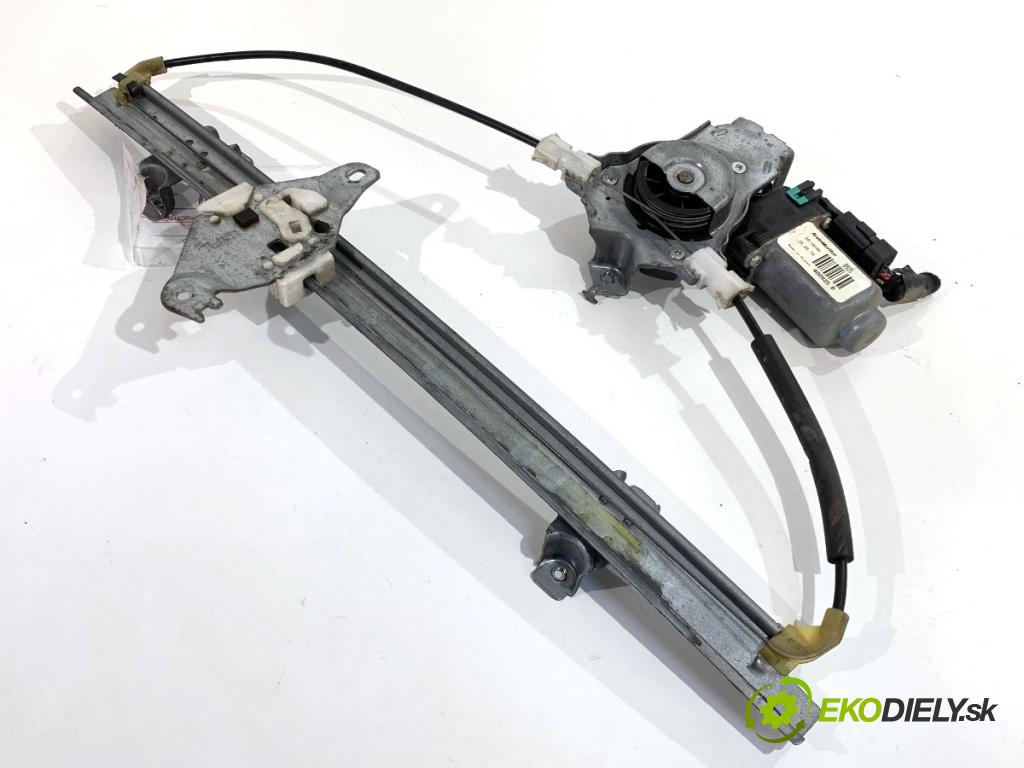 NISSAN NOTE E11 nadwozie wielkoprzestrzenne (MPV) 2007 81 kW 1.6 1598 Mechanizmus okna ľavy predný 400925B