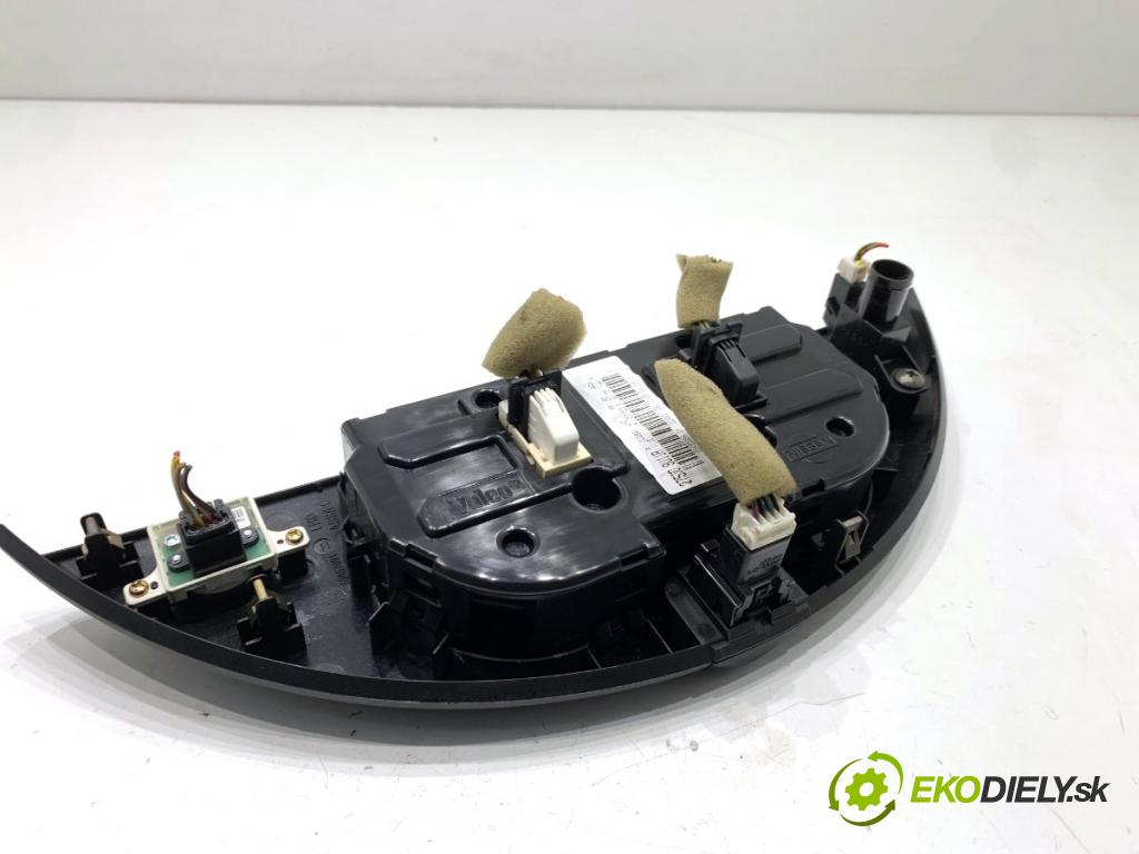 NISSAN NOTE E11 nadwozie wielkoprzestrzenne (MPV) 2007 81 kW 1.6 1598 Panel ovládania kúrenia 275009U11A (Prepínacie páčky pod volantom)