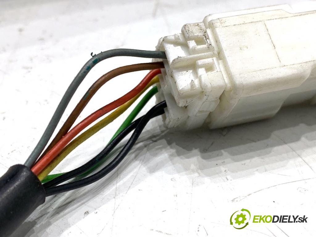NISSAN NOTE E11 nadwozie wielkoprzestrzenne (MPV) 2007 81 kW 1.6 1598 Spätné zrkadlo ľavy