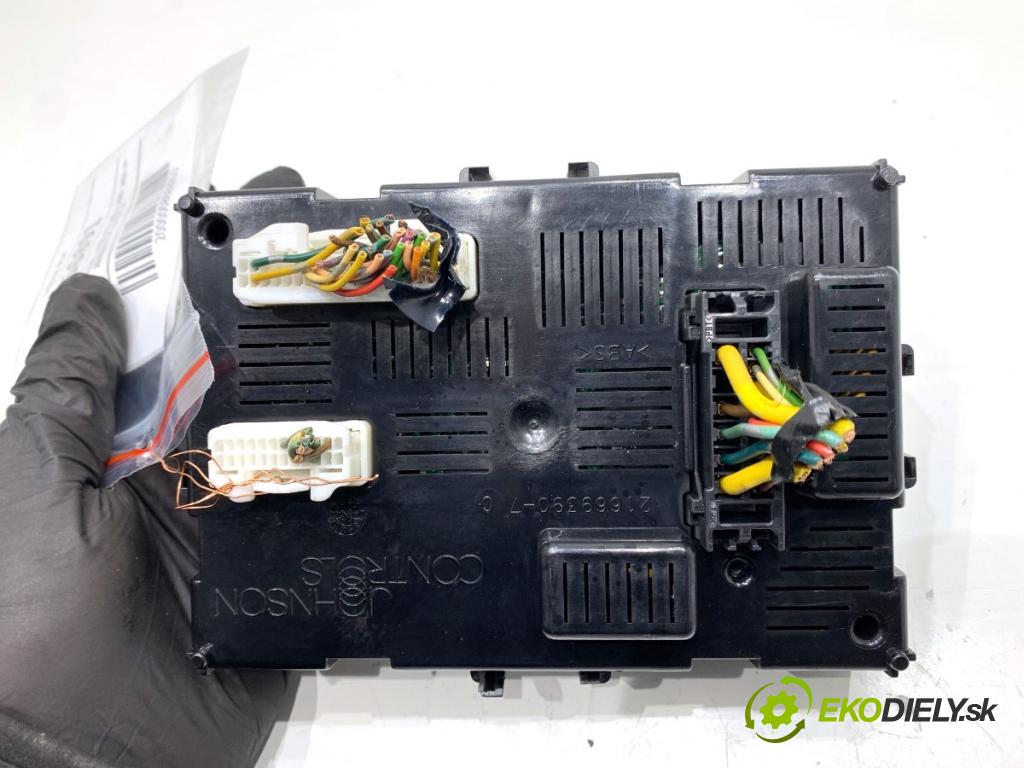 NISSAN NOTE E11 nadwozie wielkoprzestrzenne (MPV) 2007 81 kW 1.6 1598 Modul BCM 284B29U01A (Riadiaca jednotka ostatné)