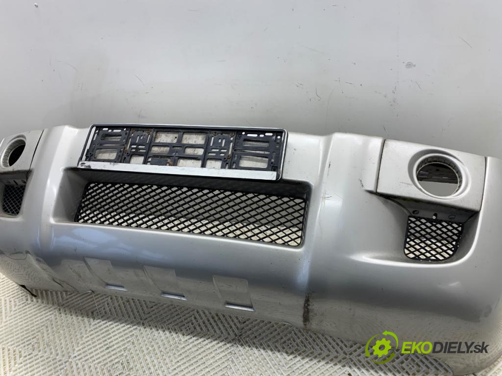 HYUNDAI TUCSON SUV 2007 100 kW 2.0 CRDi 1991 Nárazník predný  (Kľučka dverí ostatné)