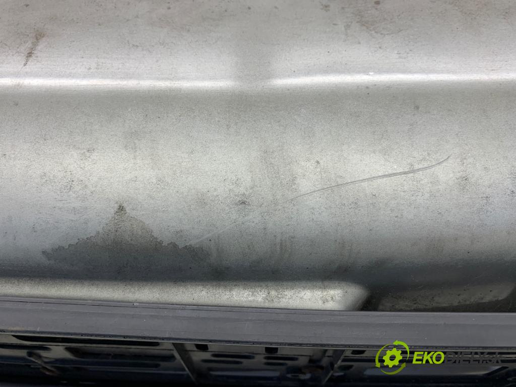 HYUNDAI TUCSON SUV 2007 100 kW 2.0 CRDi 1991 Nárazník predný  (Kľučka dverí ostatné)