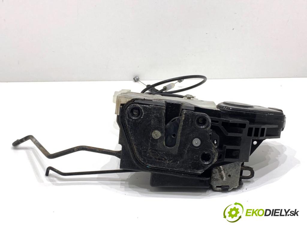 HYUNDAI TUCSON SUV 2007 100 kW 2.0 CRDi 1991 zámok Dvere ľavy predný