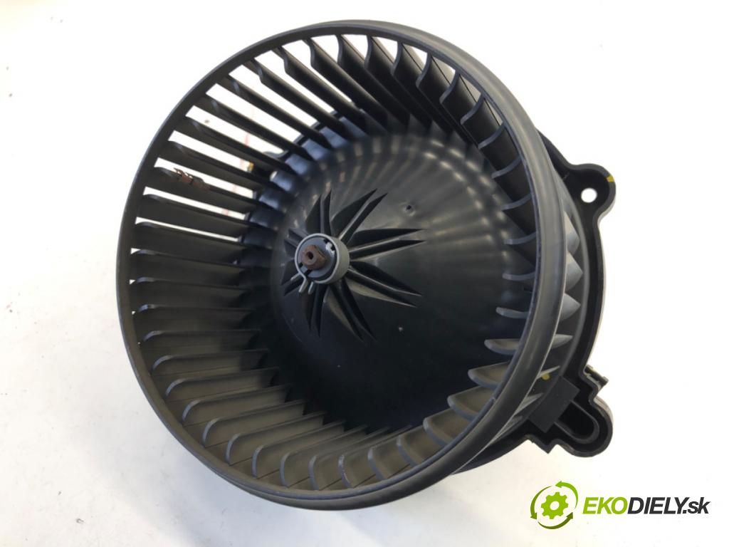 HYUNDAI TUCSON SUV 2007 100 kW 2.0 CRDi 1991 ventilátor kúrenia B30053-0950
