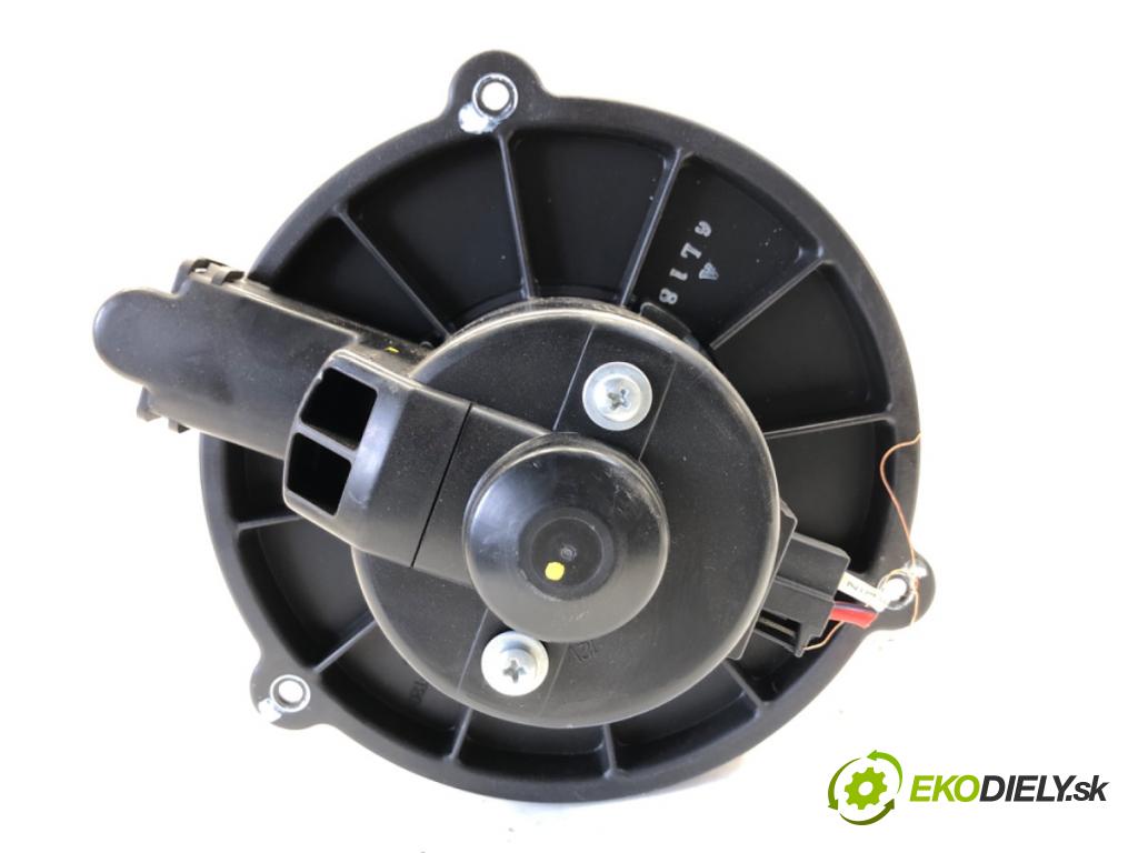 HYUNDAI TUCSON SUV 2007 100 kW 2.0 CRDi 1991 ventilátor kúrenia B30053-0950