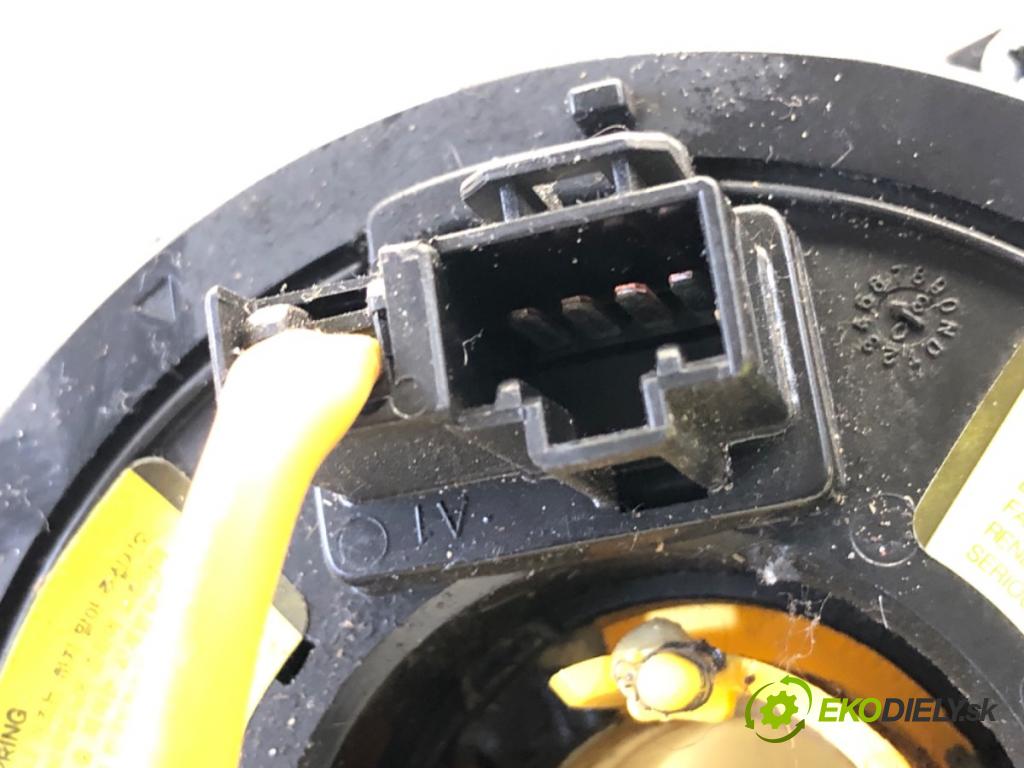 HYUNDAI TUCSON SUV 2007 100 kW 2.0 CRDi 1991 Prepínač kombinovaný  (Prepínacie páčky pod volantom)