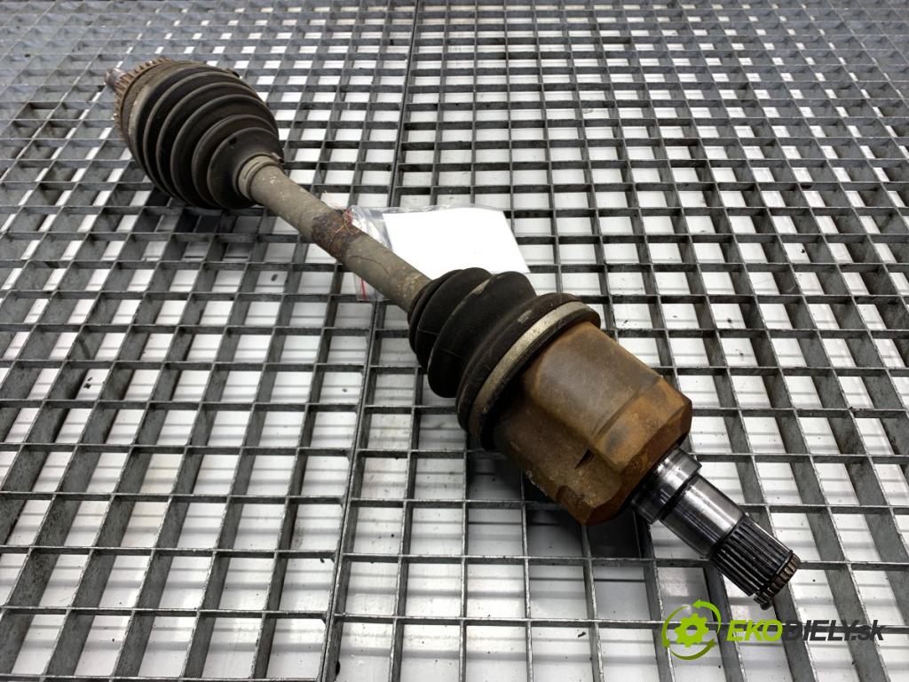 HYUNDAI TUCSON SUV 2007 100 kW 2.0 CRDi 1991 Poloos ľavy predný