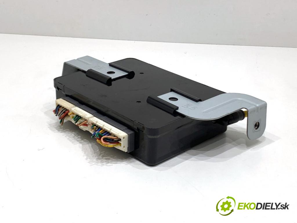 HYUNDAI TUCSON SUV 2007 100 kW 2.0 CRDi 1991 modul komfortu 95400-2E213 (Komfortní modul)