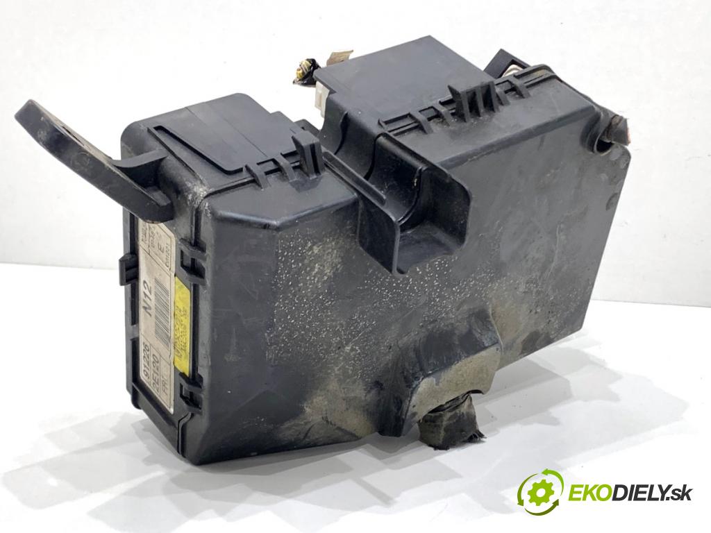 HYUNDAI TUCSON SUV 2007 100 kW 2.0 CRDi 1991 modul BSI 91226-2E120 (Pojistková skříňka)