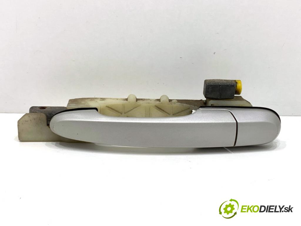 HYUNDAI TUCSON SUV 2007 100 kW 2.0 CRDi 1991 Kľučka vonkajšia ľavy zad 