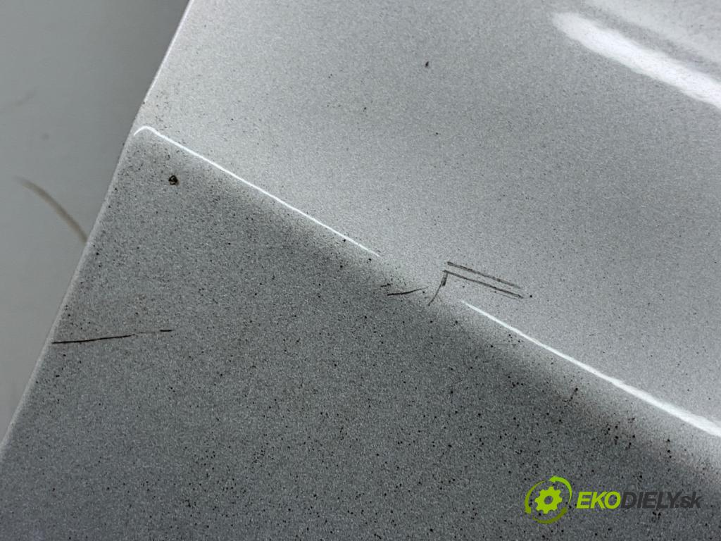 HYUNDAI TUCSON SUV 2007 100 kW 2.0 CRDi 1991 Blatník pravy predný