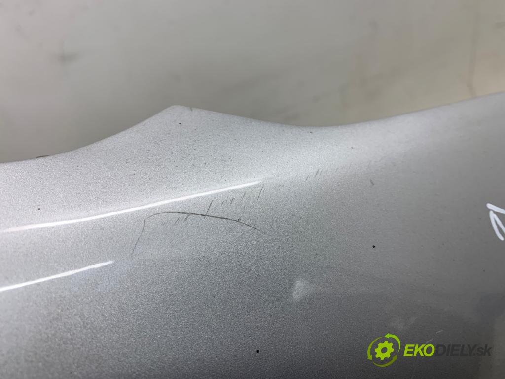 HYUNDAI TUCSON SUV 2007 100 kW 2.0 CRDi 1991 Blatník pravy predný