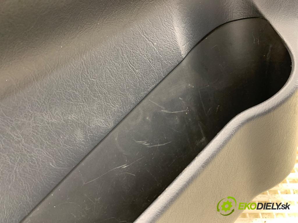 HYUNDAI TUCSON SUV 2007 100 kW 2.0 CRDi 1991 čalúnenie Dvere ľavy predný