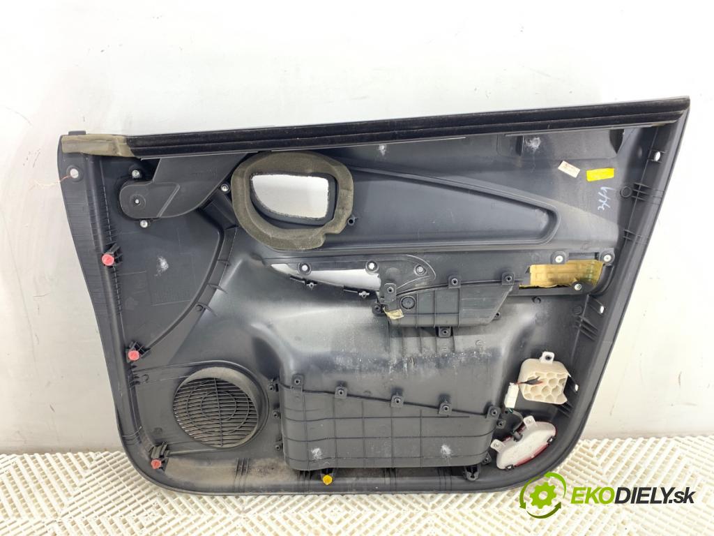 HYUNDAI TUCSON SUV 2007 100 kW 2.0 CRDi 1991 čalúnenie Dvere ľavy predný