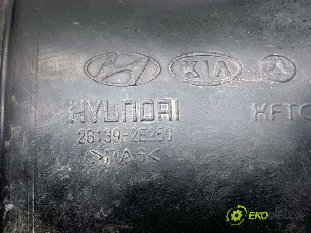 HYUNDAI TUCSON SUV 2007 100 kW 2.0 CRDi 1991 Rúra vzduchu 28139-2E250
