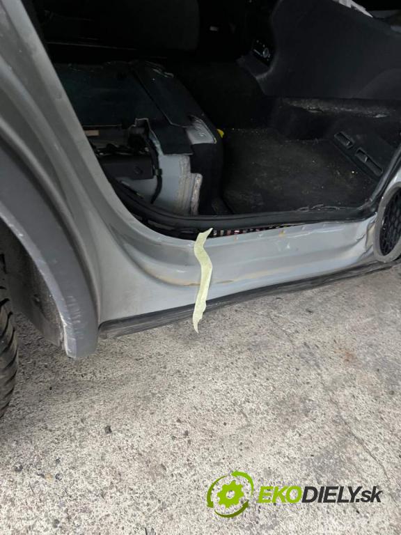 SKODA KODIAQ SUV 2021 147 kW 2.0 TDI 4x4 1968 karoséria ČTVRŤÁK: Blatník zad ľavy pravy prah PODŁUŻNICA pravy 