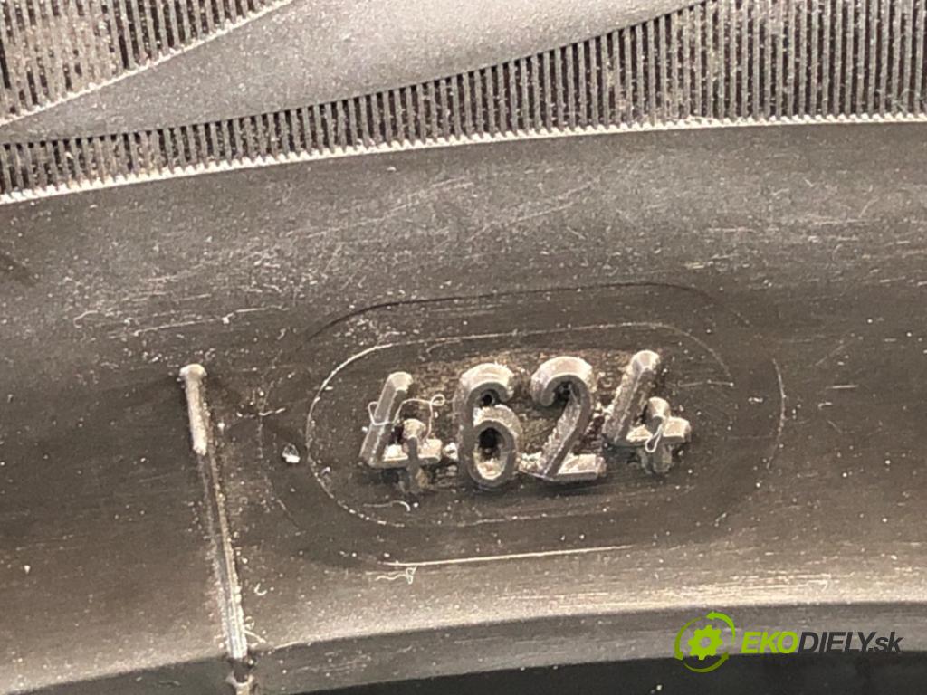 --- ---      PNEUMATIKA: 2X 225/55 16" AUSTONE: