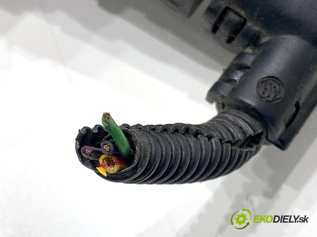 VW GOLF V liftback 2006 103 kW 2.0 TDI 1968 Váha vzduchu 074906461B (Váha vzduchu)