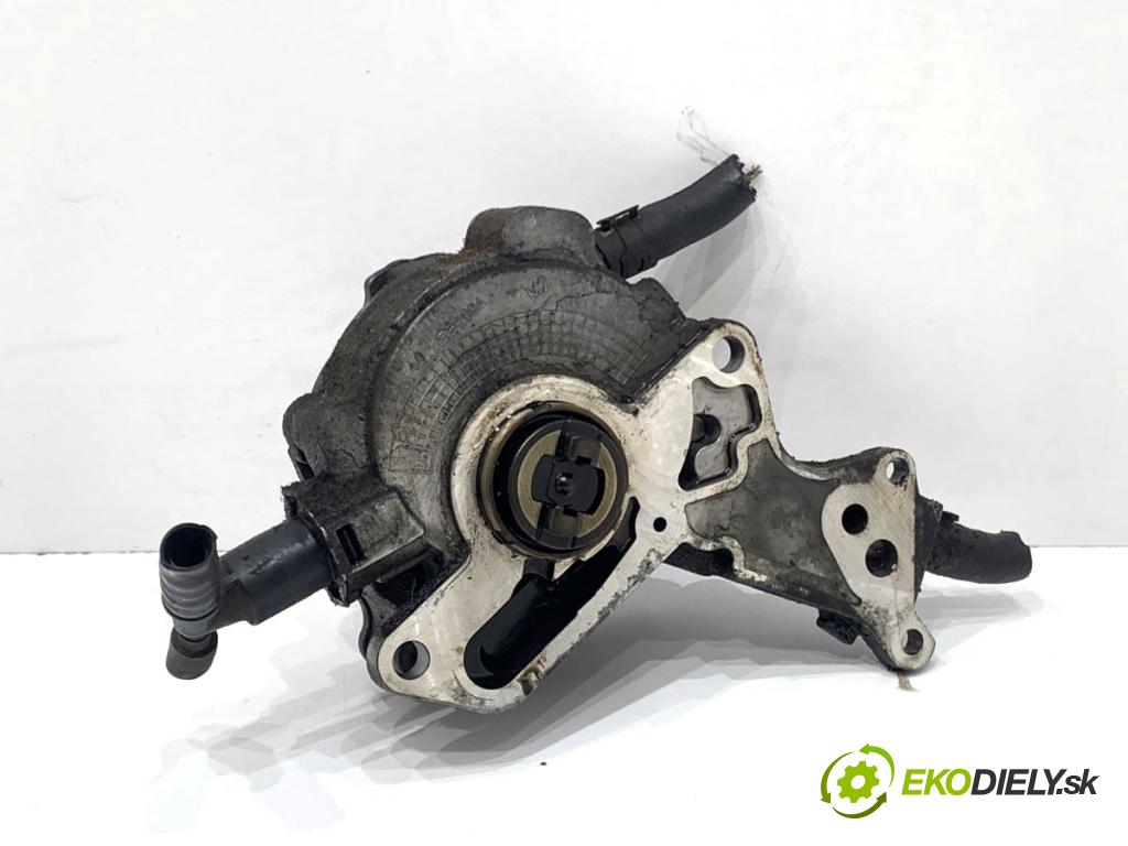 VW GOLF V liftback 2006 103 kW 2.0 TDI 1968 Pumpa vákuová 038145209H