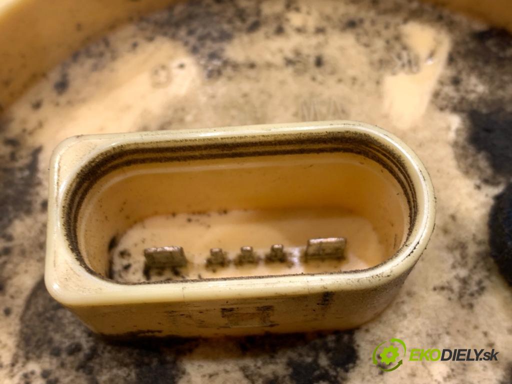 VW GOLF V liftback 2006 103 kW 2.0 TDI 1968 Pumpa paliva 1K0919050G