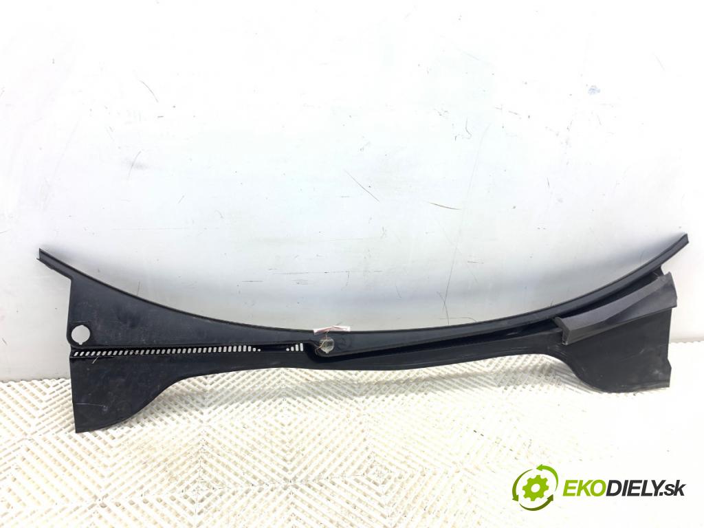 VW GOLF V liftback 2006 103 kW 2.0 TDI 1968 Torpédo, plast pod čelné okno 1K1819415B (Torpédo (plast pod čelným sklom))