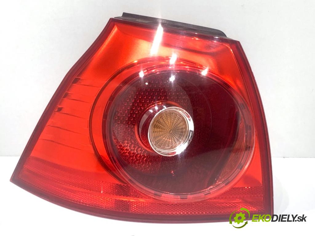 VW GOLF V liftback 2006 103 kW 2.0 TDI 1968 Svetlo ľavy zad 1K6945095N
