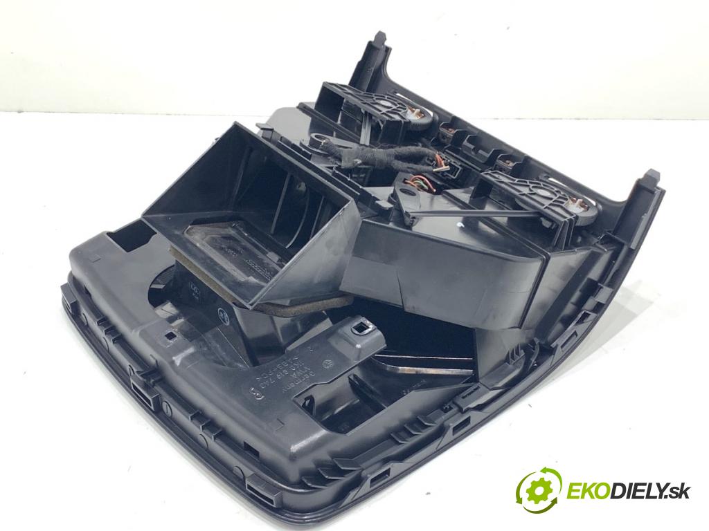 VW GOLF V liftback 2006 103 kW 2.0 TDI 1968 Mriežky kúrenia predný 1K0819743B