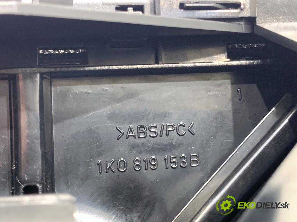 VW GOLF V liftback 2006 103 kW 2.0 TDI 1968 Mriežky kúrenia predný 1K0819743B