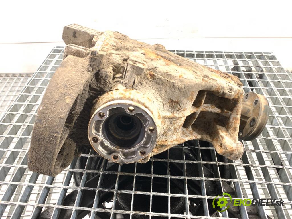 BMW E53 SUV 2001 170 kW 3.0 i 2979 Most diferenciál zadní část 7510655