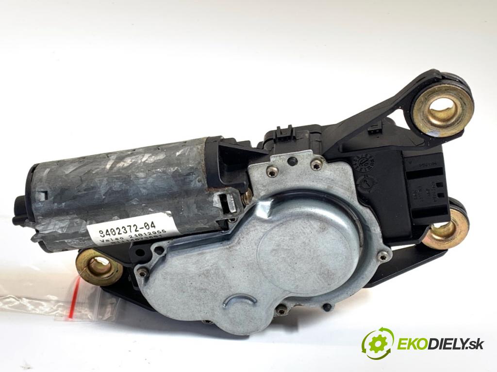 BMW E53 SUV 2001 170 kW 3.0 i 2979 Motor stieračov zad 8402372