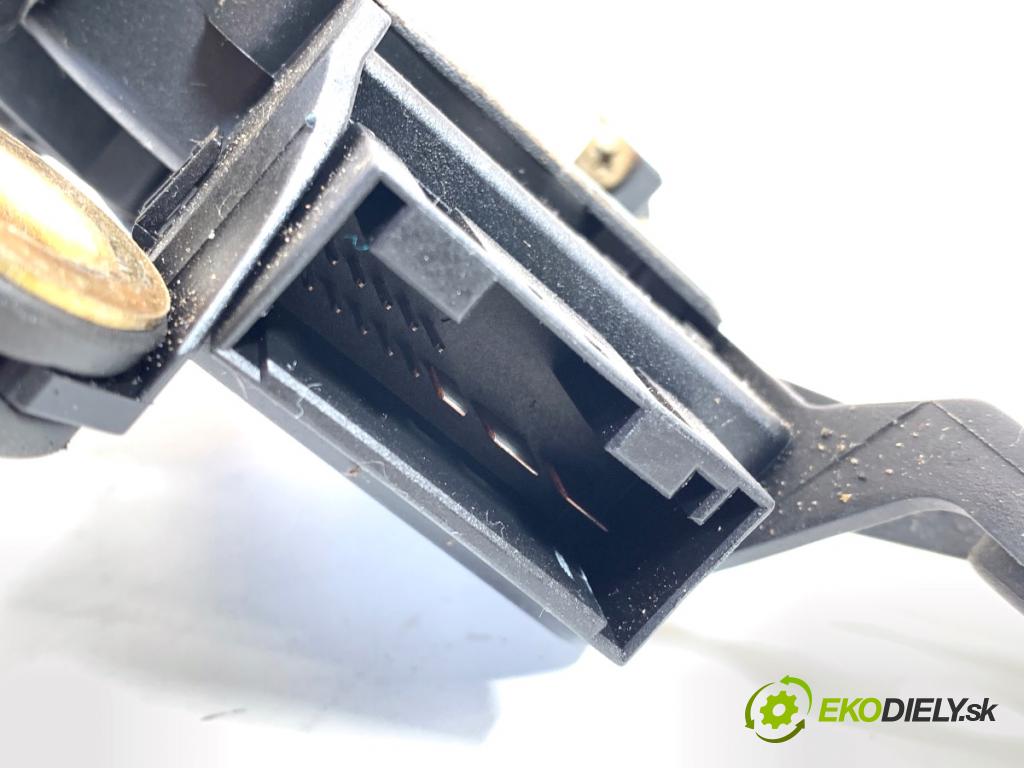 BMW E53 SUV 2001 170 kW 3.0 i 2979 Motor stieračov zad 8402372