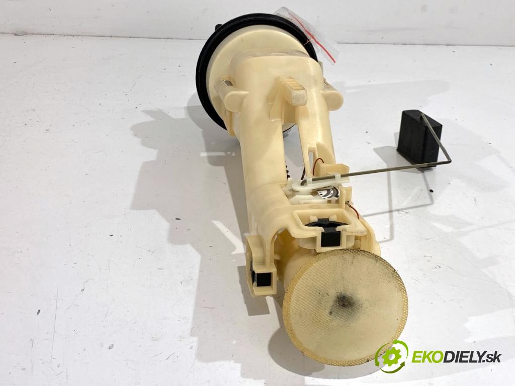 BMW E53 SUV 2001 170 kW 3.0 i 2979 Pumpa paliva 6755259