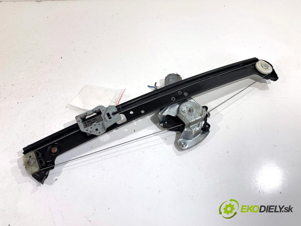 BMW E53 SUV 2001 170 kW 3.0 i 2979 Mechanizmus okna pravy zad 8362064