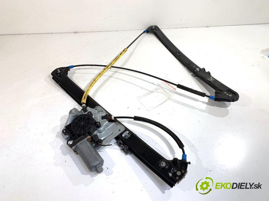 BMW E53 SUV 2001 170 kW 3.0 i 2979 mechanismus okna pravý přední část 8381020
