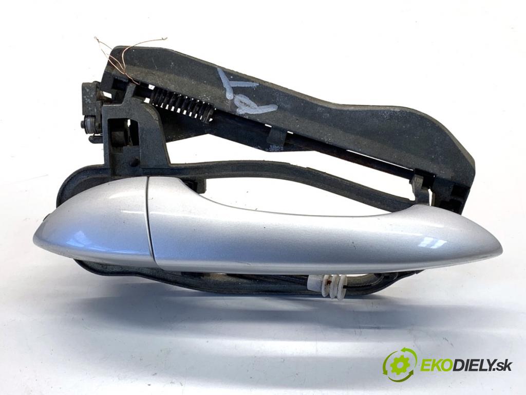 BMW E53 SUV 2001 170 kW 3.0 i 2979 Kľučka vonkajšia pravy zad 