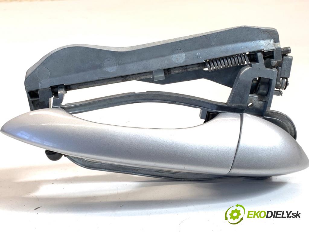BMW E53 SUV 2001 170 kW 3.0 i 2979 Kľučka vonkajšia ľavy zad 