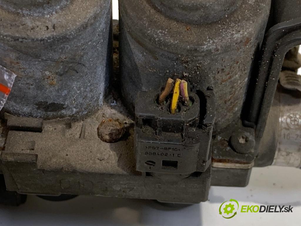 BMW E53 SUV 2001 170 kW 3.0 i 2979 magnetický ventil vody 8374995 (Elektrosoučásti ostatní)