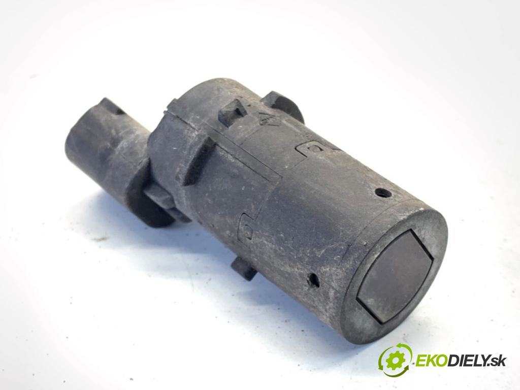 BMW E53 SUV 2001 170 kW 3.0 i 2979 Snímač PDC 6902182