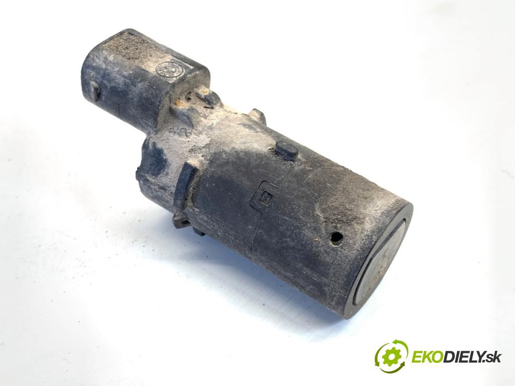 BMW E53 SUV 2001 170 kW 3.0 i 2979 Snímač PDC 6902182